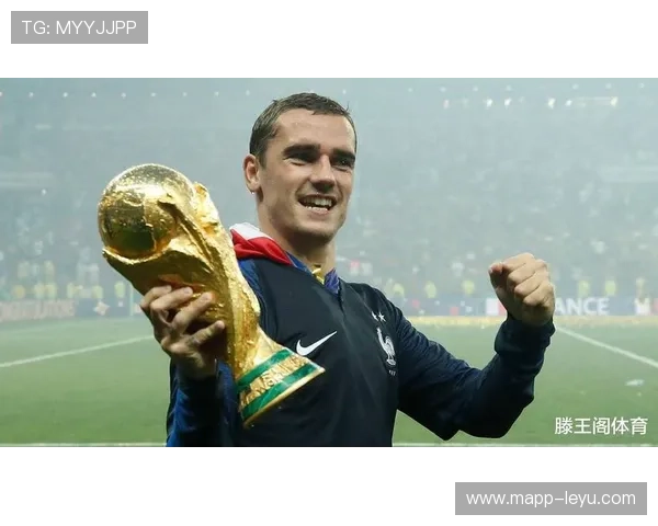 格列兹曼在法国队新角色：从锋线核心到中场指挥官