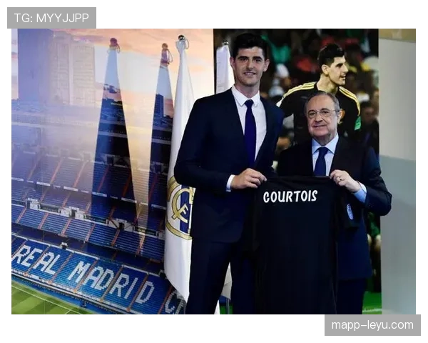 库尔图瓦入选FIFA最佳阵容,延续顶级门将强势表现