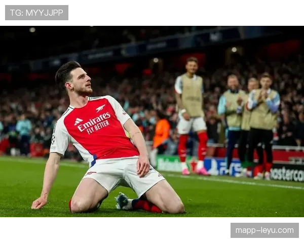 赖斯在阿森纳的关键作用及其对球队实力与战术灵活性的提升分析