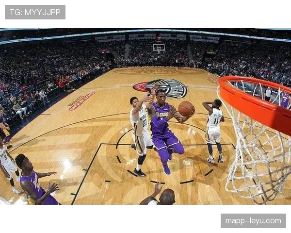 沃顿高位策应改变快攻节奏，串联全队提升进攻效率